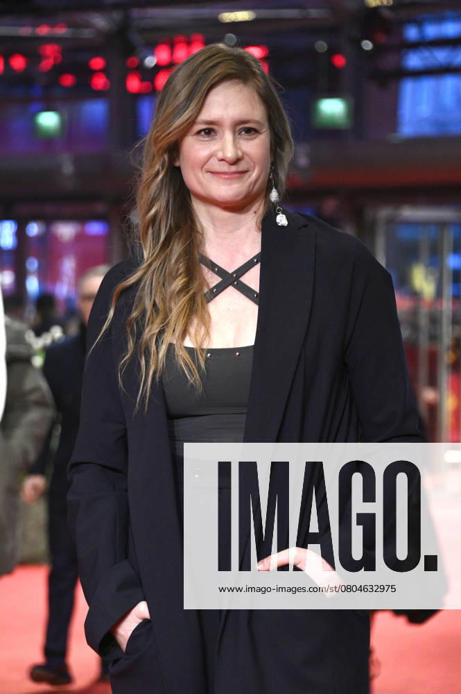 Julia Jentsch at the Closing Ceremony with Award Ceremony at the Berlinale 2025 75 Berlin International Film Festival in the Berlinale Palast Berlin, 22 02 2025 Foto:xN.xKubelkax xFuturexImagex closing_berlinale_5363