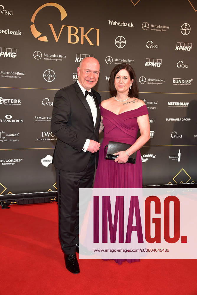 73 VBKI Ball Berlin Berlins Governing Mayor Kai Wegner and his girlfriend, Senator for Education Katharina Günther Wünsch both CDU at the 73 VBKI Ball at the Hotel Intercontinental for the 75th Berlinale in Berlin, on 17 02 2025 Photopress Mueller