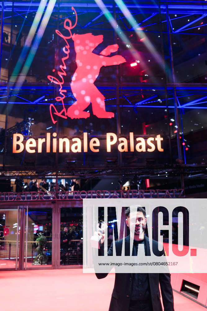 Winners Photocall after the Closing Ceremony , Berlinale Palast, Berlin, Germany Gabriel Mascaro, winner of the Silver Bear Grand Jury Prize for The Blue Trail poses on the red carpet during the Winners Photocall after the Closing Ceremony during Berlinale (Berlin Film Festival) at Berlinale Palast, Berlin, , Germany on 22 February 2025. Picture, Credit:Julie Edwards Avalon Germany, Potsdammer Platz, Berlin, Berlinale Palast