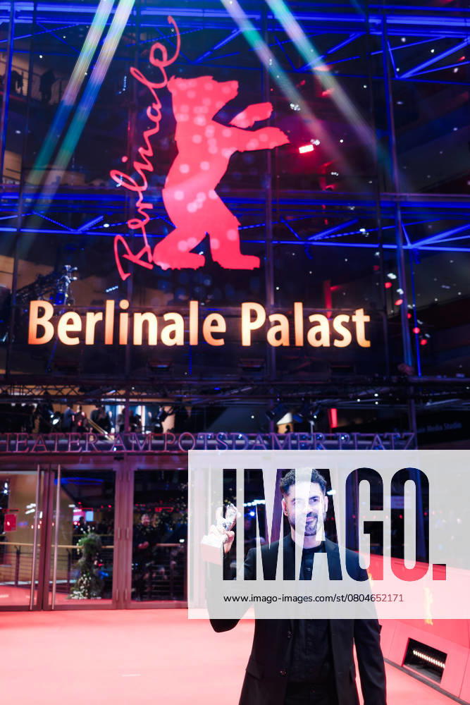Winners Photocall after the Closing Ceremony , Berlinale Palast, Berlin, Germany Gabriel Mascaro, winner of the Silver Bear Grand Jury Prize for The Blue Trail poses on the red carpet during the Winners Photocall after the Closing Ceremony during Berlinale (Berlin Film Festival) at Berlinale Palast, Berlin, , Germany on 22 February 2025. Picture, Credit:Julie Edwards Avalon Germany, Potsdammer Platz, Berlin, Berlinale Palast