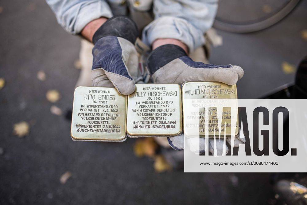 Munich, Bavaria, Germany - Artist Gunter Demnig. Despite lengthy battles, the so-called Stolpersteine (â€oeStumbling Blocksâ€Â) containing the names & information of victims of National Socialism were installed at four different sites in Munich. The City of Munich forbid the installation of the memorial stones on public ground in 2015, which led the Stolpersteine Initiative (‘Stumbling Block Initiativeâ€Â) to seek private properties to install them. To date, 61,000 Stolpersteine in 2,000 cities in 21 countries have been dedicated, with much criticism lobbed against Munichâ€⠢s rejection due to its historical connection to the rise of National Socialism...The Stolperstein Project was created by Cologne-based artist Gunter Demnig in 1994 in order to prevent forgetting the 11,000,000 murders (Shoah) - ZUMAb160 20171014_zbp_b160_003