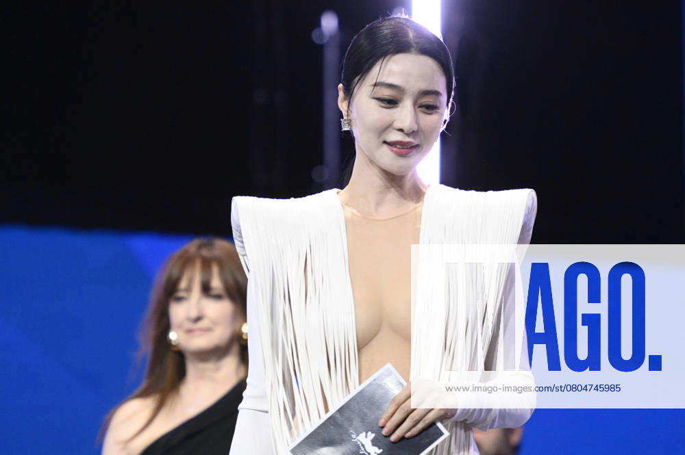 Fan Bingbing at the Closing Ceremony with Award Ceremony at the Berlinale 2025 75 Berlin International Film Festival in the Berlinale Palast Berlin, 22 02 2025 Foto:xN.xKubelkax xFuturexImagex closing_berlinale_5466
