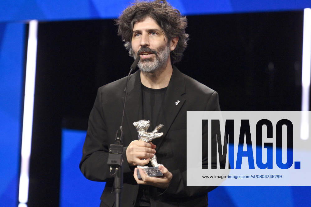 Ivan Fund with the Silver Bear Jury Prize for El mensaje The Message at the Closing Ceremony with Award Ceremony at the Berlinale 2025 75 Berlin International Film Festival at the Berlinale Palast Berlin, 22 02 2025 Foto:xN.xKubelkax xFuturexImagex closing_berlinale_5494