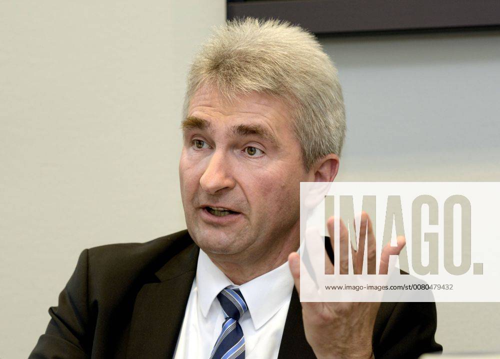Andreas Pinkwart FDP Minister of Economic Affairs from North Rhine Westphalia 10 10 2017 Andreas Pinkwart FDP Ministers of Economics of North Rhine Westfalia 10 10 2017