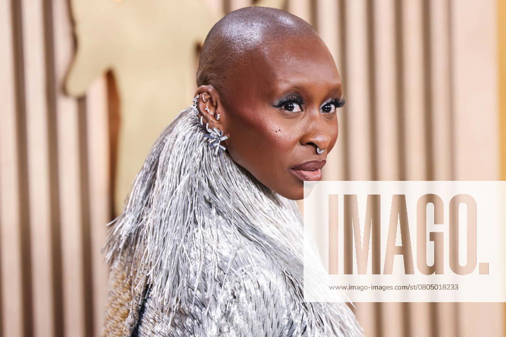 31st Annual Screen Actors Guild Awards - Arrivals Cynthia Erivo wearing a Givenchy Haute Couture dress, Christian Louboutin shoes, and Bucherer jewelry arrives at the 31st Annual Screen Actors Guild Awards held at the Shrine Auditorium and Expo Hall on February 23, 2025 in Los Angeles, California, United States. Shrine Auditorium and Expo Hall, Los Angeles, California, USA California United States
