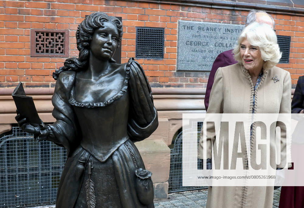 The Queen Visits The Beaney House Of Art & Knowledge In Canterbury CANTERBURY, ENGLAND - FEBRUARY 25: Queen Camilla (R) smiles after she unveils a life-size bronze statue of Aphra Behn during a visit to The Beaney House of Art & Knowledge on February 25, 2025 in Canterbury, England. Aphra Behn was considered to be the first professional female writer in the English language and one of the most popular playwrights of the 17th century. NO UK USE FOR 48 HOURS, Credit:Avalon.red Avalon United Kingdom, England, Canterbury, The Beaney House of Art & Knowle