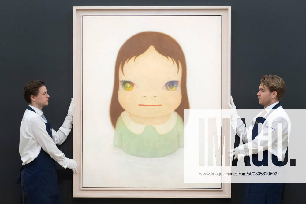 Bilder des Jahres 2025, Entertainment 02 Februar Sotheby s Modern & Contemporary Evening Auction - 26 Feb 2025 - London, UK Art handlers hold up Cosmic Eyes (in the Milky Lake) by Yoshitomo Nara (est. £6 million - £8 million) goes on publiv view at Sotheby s before it is offered at the Modern & Contemporary Evening Auction on 4th March 2025 - Sotheby s, London, England, UK on Wednesday 26 February, 2025., Credit:Justin Ng Avalon UK, England, London, Sotheby s
