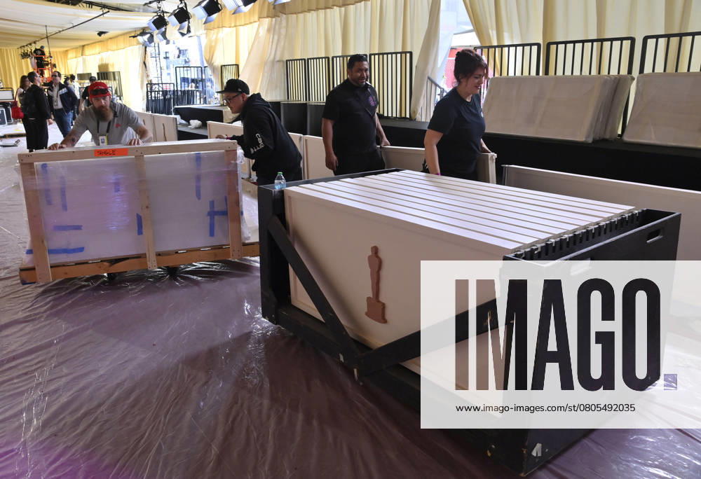Preparations for the 97th Academy Awards are underway in the Hollywood section of Los Angeles on Wednesday, February 26, 2025. Oscar winners will be announced during an ABC live telecast on March 2. LAP2025022707 JIMxRUYMEN