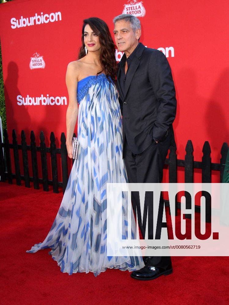 Premiere du film Suburbicon a Los Angeles. 22 October 2017 - Los Angeles, California - Amal Clooney and George Clooney. Suburbicon Premiere held at the Regency Village Theatre in Los Angeles. Photo Credit: AdMedia 221694 AdMedia Starface 2017-10-22 CA Los Angeles Etats-Unis