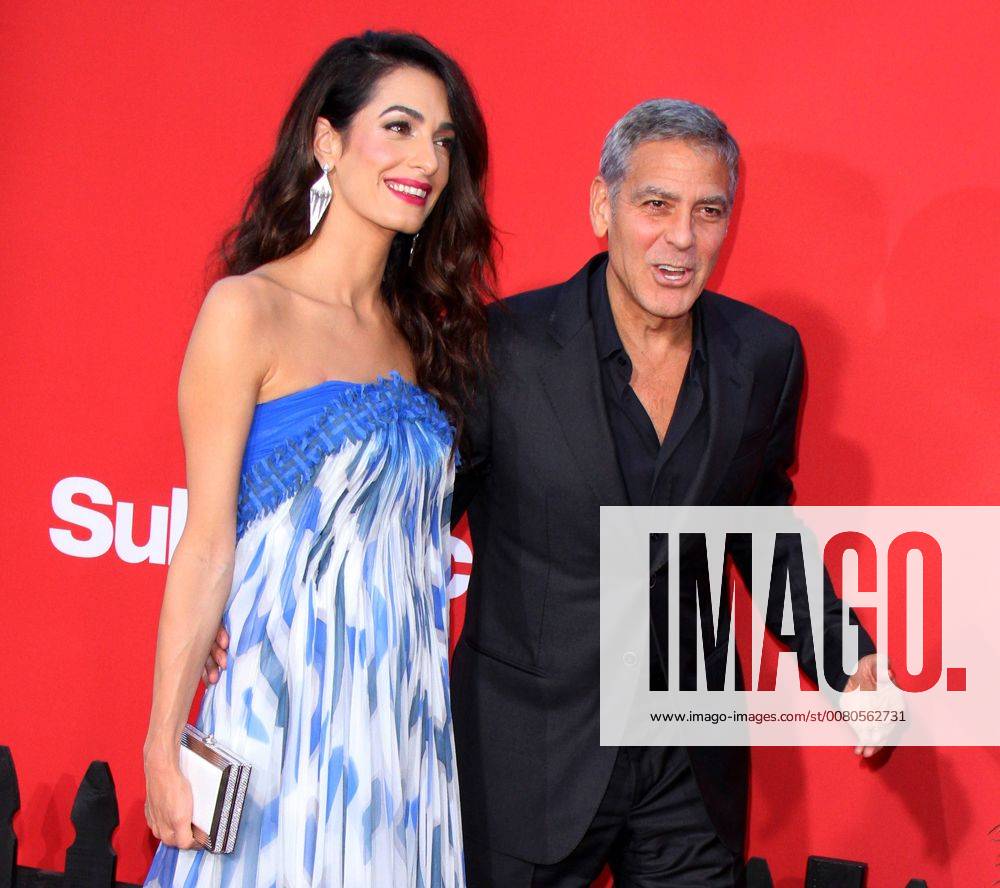 Premiere du film Suburbicon a Los Angeles. 22 October 2017 - Los Angeles, California - Amal Clooney and George Clooney. Suburbicon Premiere held at the Regency Village Theatre in Los Angeles. Photo Credit: AdMedia 221694 AdMedia Starface 2017-10-22 CA Los Angeles Etats-Unis