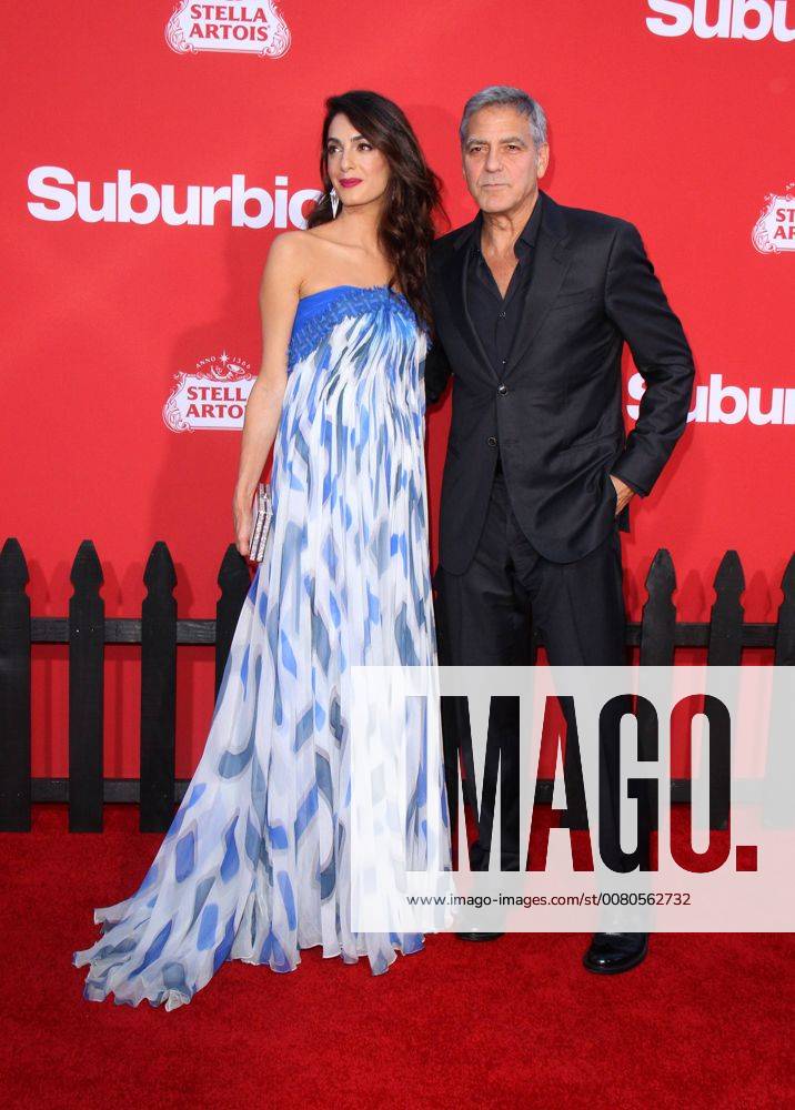 Premiere du film Suburbicon a Los Angeles. 22 October 2017 - Los Angeles, California - Amal Clooney and George Clooney. Suburbicon Premiere held at the Regency Village Theatre in Los Angeles. Photo Credit: AdMedia 221694 AdMedia Starface 2017-10-22 CA Los Angeles Etats-Unis
