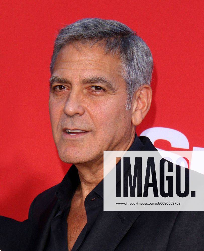 Premiere du film Suburbicon a Los Angeles. 22 October 2017 - Los Angeles, California - George Clooney. Suburbicon Premiere held at the Regency Village Theatre in Los Angeles. Photo Credit: AdMedia 221694 AdMedia Starface 2017-10-22 CA Los Angeles Etats-Unis
