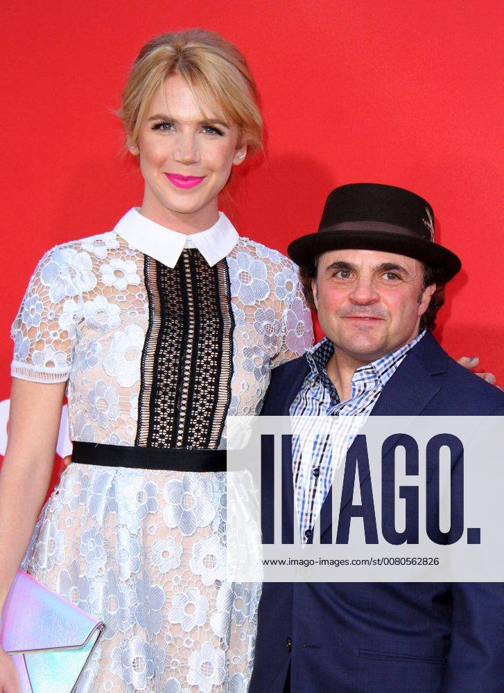 Los Angeles, CA, U.S. - 22 October 2017 - Los Angeles, California - Sarah Randall Hunt and Michael D. Cohen. Ã¢â‚¬oeSuburbiconÃ¢â‚¬Â Premiere held at the Regency Village Theatre in Los Angeles. Photo Credit: AdMedia Los Angeles U.S. - ZUMAa123 20171022_zaa_a123_352