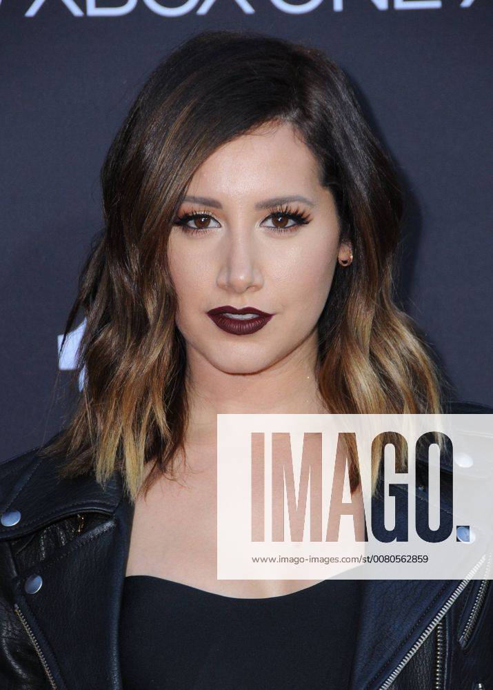 Los Angeles, CA, U.S. - 22 October 2017 - Los Angeles, California - Ashley Tisdale. AMC Celebrates the 100th Episode of The Walking Dead held at The Greek Theater in Los Angeles. Photo Credit: AdMedia Los Angeles U.S. - ZUMAa123 20171022_zaa_a123_376