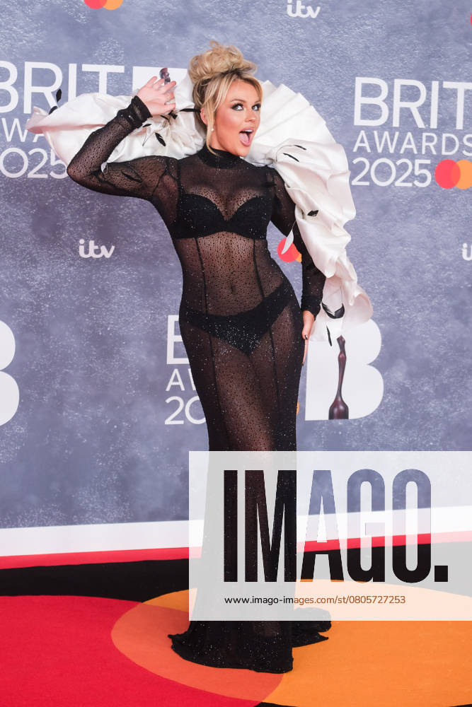 The BRIT Awards, 2025 Red Carpet Arrivals on Saturday 1 March 2025 Tallia Storm seen at the The BRIT Awards, 2025 Red Carpet Arrivals on Saturday 1 March 2025 at Intercontinental Hotel O2, London., Credit:Julie Edwards Avalon UK, Greenwich, London, Intercontinental Hotel O2