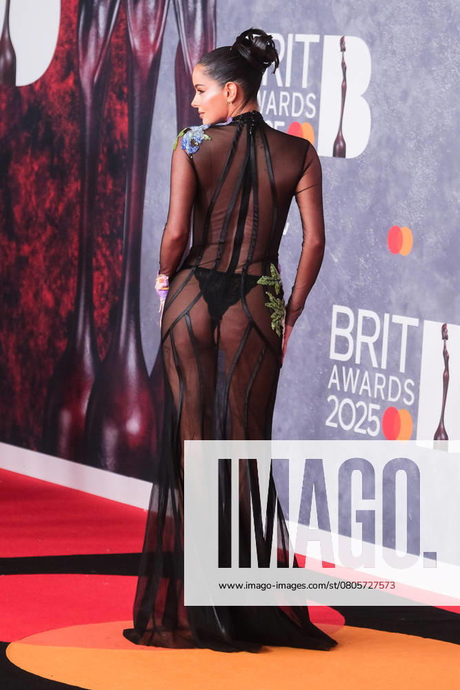 The BRIT Awards, 2025 Red Carpet Arrivals on Saturday 1 March 2025 Maura Higgins seen at the The BRIT Awards, 2025 Red Carpet Arrivals on Saturday 1 March 2025 at Intercontinental Hotel O2, London. . Picture, Credit:Julie Edwards Avalon UK, Greenwich, London, Intercontinental Hotel O2