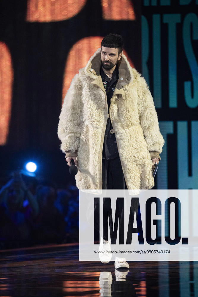 Sergio Lorenzo Serge Pizzorno of Kasabian presenting an award at the 2025 BRIT awards ceremony, O2 Arena, London, on 1 March 2025 Sergio Lorenzo Serge Pizzorno of Kasabian presenting an award at the 2025 BRIT awards ceremony, O2 Arena, London, on 1 March 2025, Credit:Dafydd Owen Avalon The O2, Greater London, London