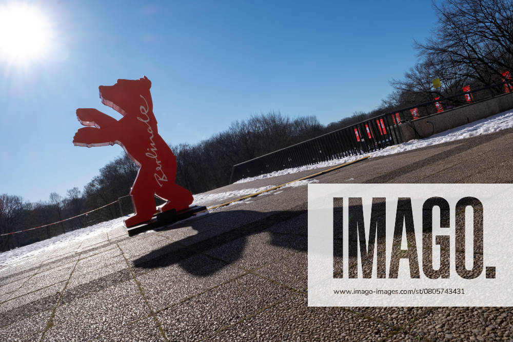 The Berlinale Bear in front of the Haus der Kulturen der Welt on the occasion of the 75th Berlin International Film Festival Berlinale Bear in front of Haus der Kulturen der Welt on the occasion of the 75th Berlin International Film Festival snapshot photography K M Krause
