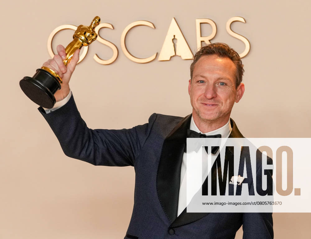 Lol Crawley of The Brutalist celebrates backstage after winning the Oscar for cinematography during the 97th Academy Awards in the Hollywood section of Los Angeles on Sunday, March 2, 2025. LAP20250302148 PATxBENIC