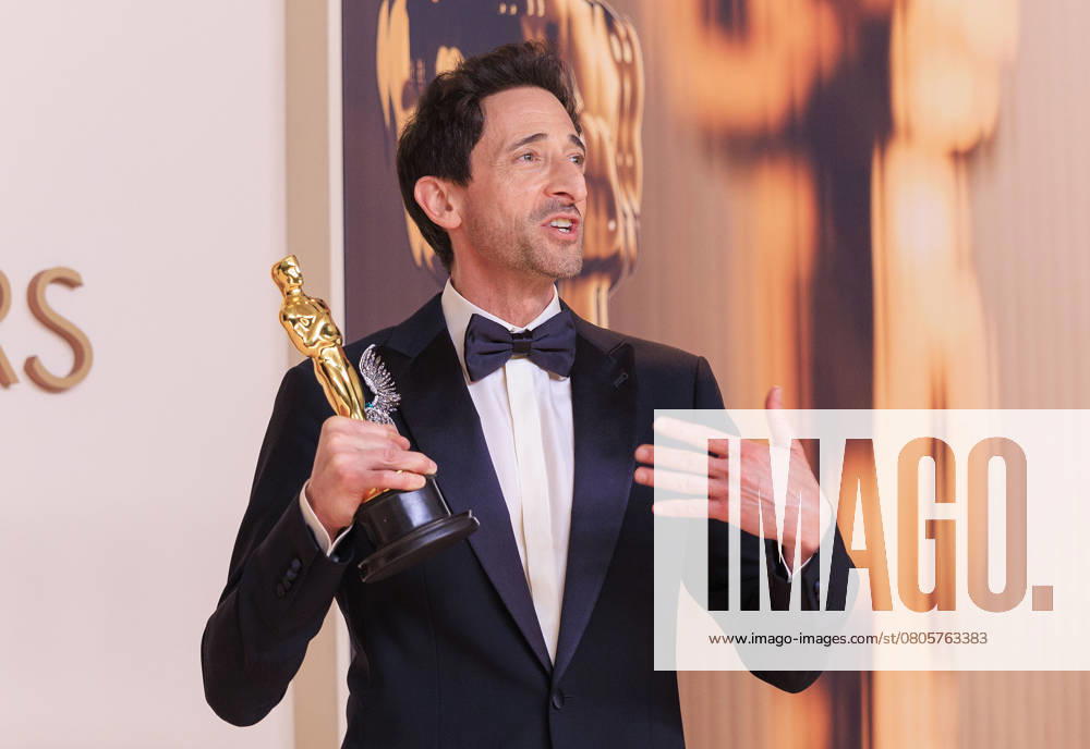 Adrien Brody, winner of the Best Actor in a Leading Role award for Ã¢â‚¬oeThe BrutalistÃ¢â‚¬Â, poses in the press room of the 97th Annual Academy Awards on Sunday March 2, 2025 at the Dolby Theater in Hollywood, California. BURT HARRIS BNS PI Hollywood USA - ZUMAp124 20250302_zaa_p124_345