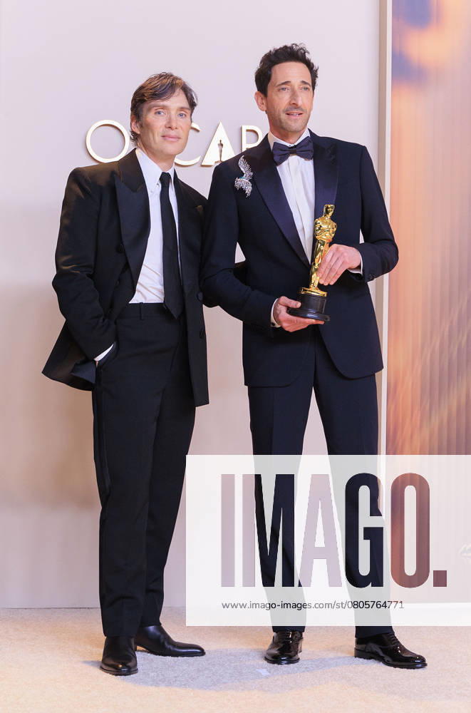 Adrien Brody (R), winner of the Best Actor in a Leading Role for â€oeThe Brutalistâ€Â, poses in the press room of the 97th Annual Academy Awards on Sunday March 2, 2025 at the Dolby Theater in Hollywood, California. BURT HARRIS BNS PI Hollywood USA - ZUMAp124 20250302_zaa_p124_396