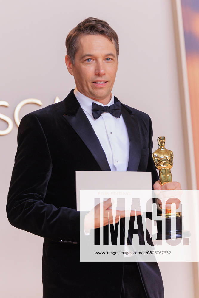 Sean Baker, winner of the Best Film Editing for â€oeAnoraâ€Â, poses in the press room of the 97th Annual Academy Awards on Sunday March 2, 2025 at the Dolby Theater in Hollywood, California. BURT HARRIS BNS PI Hollywood USA - ZUMAp124 20250302_zaa_p124_456