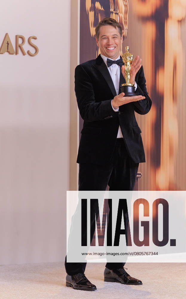 Sean Baker, winner of the Best Film Editing for Ã¢â‚¬oeAnoraÃ¢â‚¬Â, poses in the press room of the 97th Annual Academy Awards on Sunday March 2, 2025 at the Dolby Theater in Hollywood, California. BURT HARRIS BNS PI Hollywood USA - ZUMAp124 20250302_zaa_p124_460