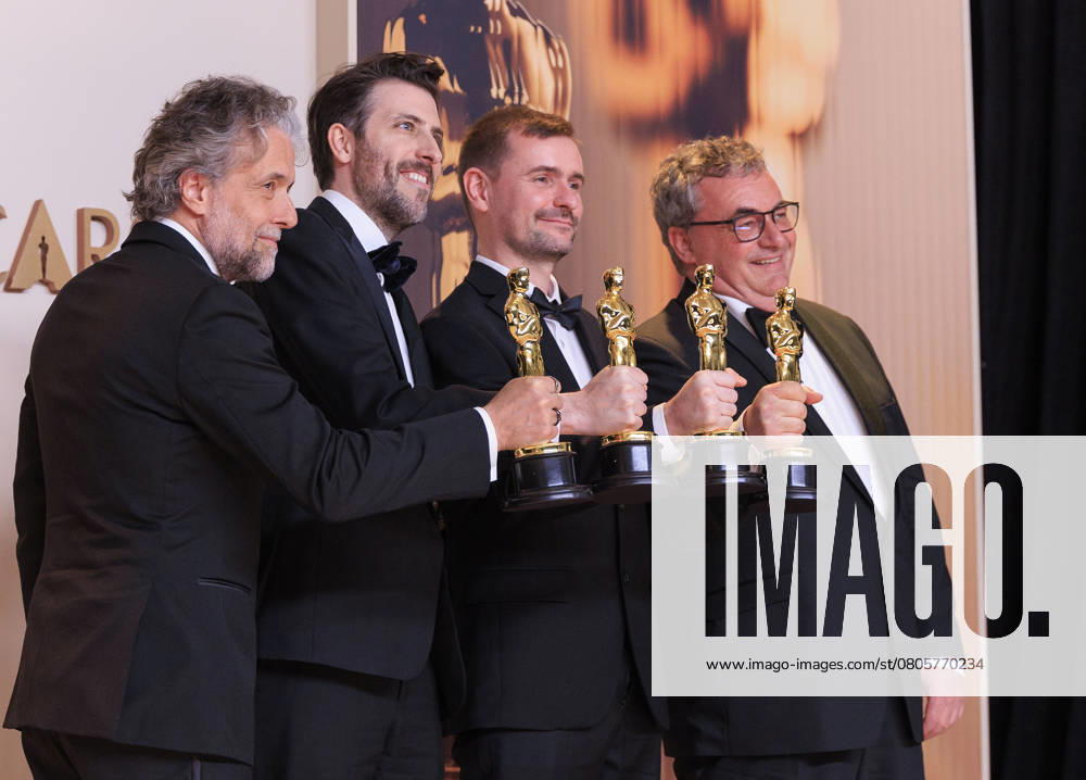 (L-R) Paul Lambert, Stephen James, Rhys Salcombe, and Gerd Nefzer, winners of the Best Visual Effects for â€oeDune: Part Twoâ€Â, pose in the press room of the 97th Annual Academy Awards on Sunday March 2, 2025 at the Dolby Theater in Hollywood, California. BURT HARRIS BNS PI Hollywood USA - ZUMAp124 20250302_zaa_p124_510