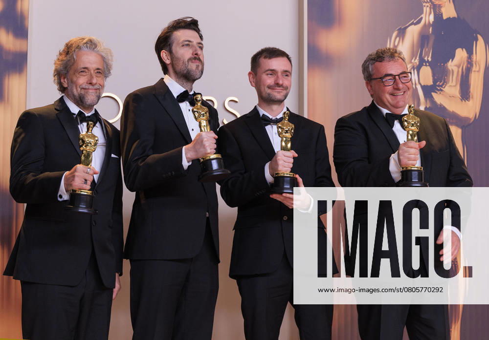(L-R) Paul Lambert, Stephen James, Rhys Salcombe, and Gerd Nefzer, winners of the Best Visual Effects for â€oeDune: Part Twoâ€Â, pose in the press room of the 97th Annual Academy Awards on Sunday March 2, 2025 at the Dolby Theater in Hollywood, California. BURT HARRIS BNS PI Hollywood USA - ZUMAp124 20250302_zaa_p124_511