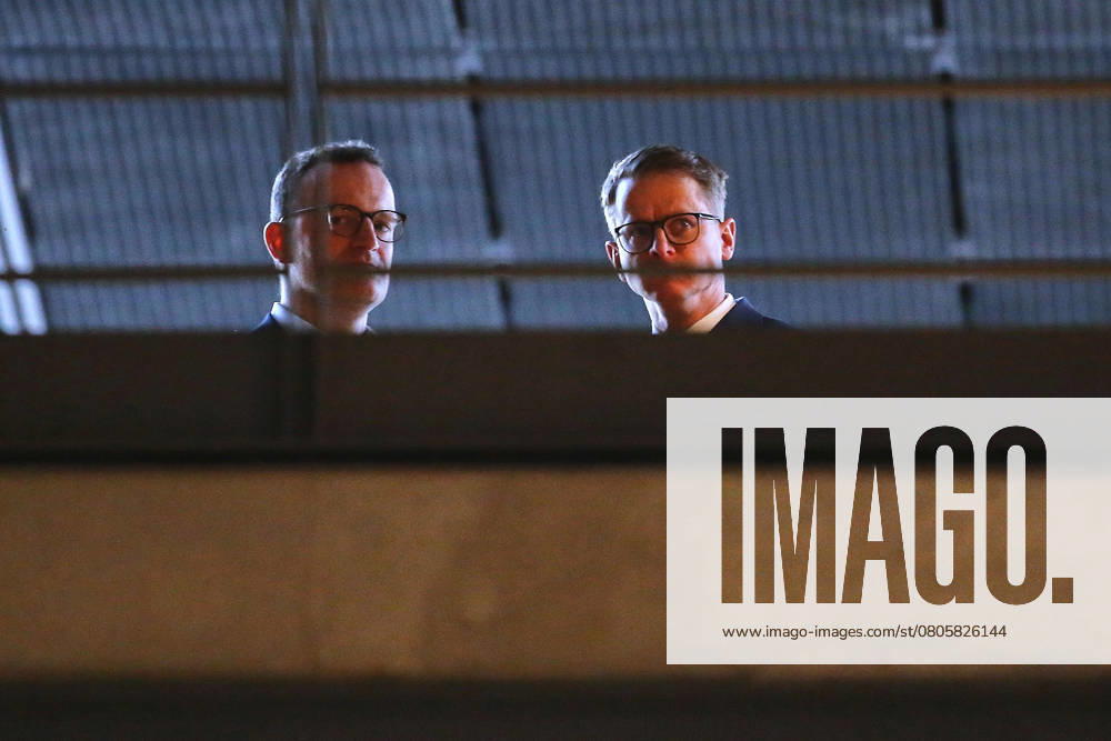 German Bundestag Exploratory talks between CDU CSU and SPD 2 day of negotiations Jens Spahn and Carsten Linnemann, both CDU