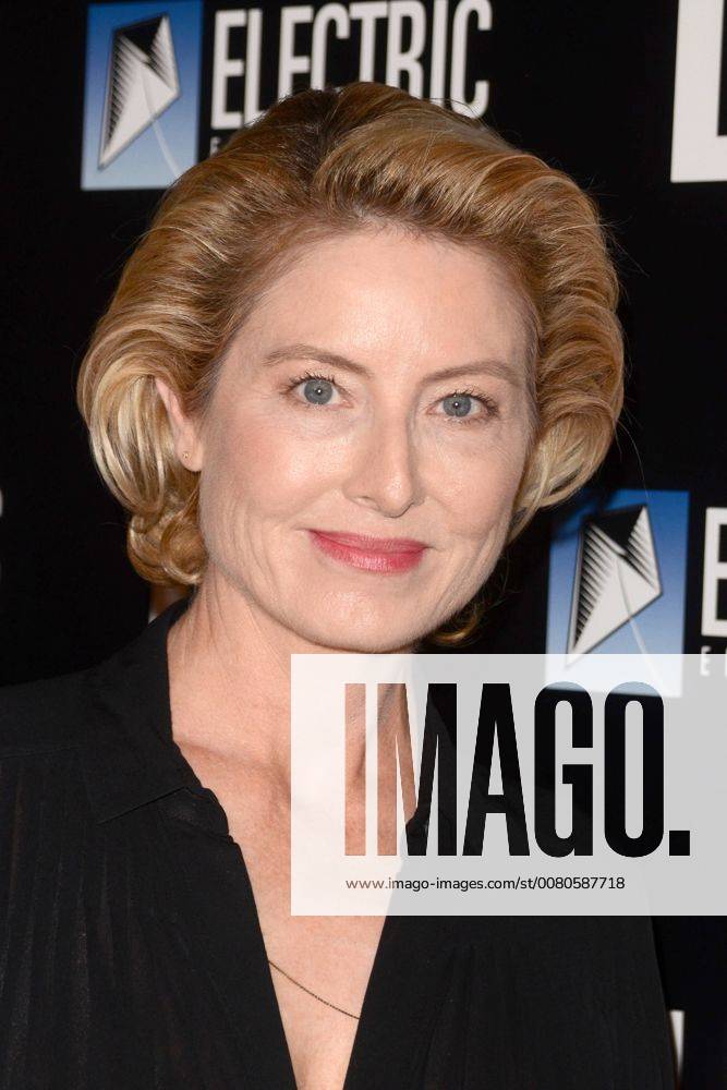 LOS ANGELES - OCT 24: Kate Butler at the LBJ World Premiere at the ArcLight Theater on October 24, 2017 in Los Angeles, CA