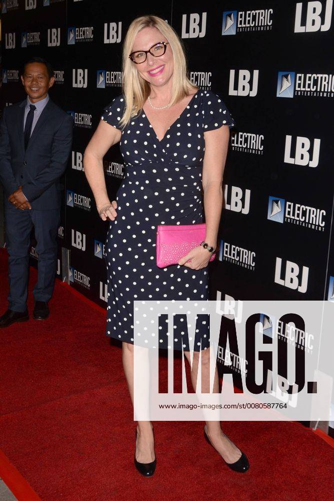 LOS ANGELES - OCT 24: Lisa Reyes at the LBJ World Premiere at the ArcLight Theater on October 24, 2017 in Los Angeles, CA