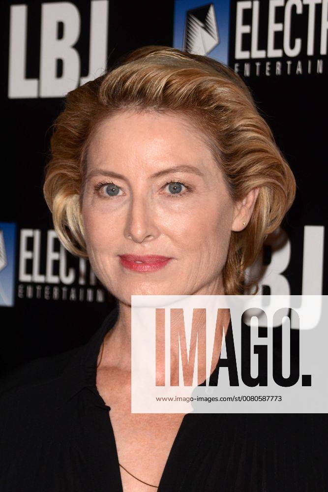 LOS ANGELES - OCT 24: Kate Butler at the LBJ World Premiere at the ArcLight Theater on October 24, 2017 in Los Angeles, CA