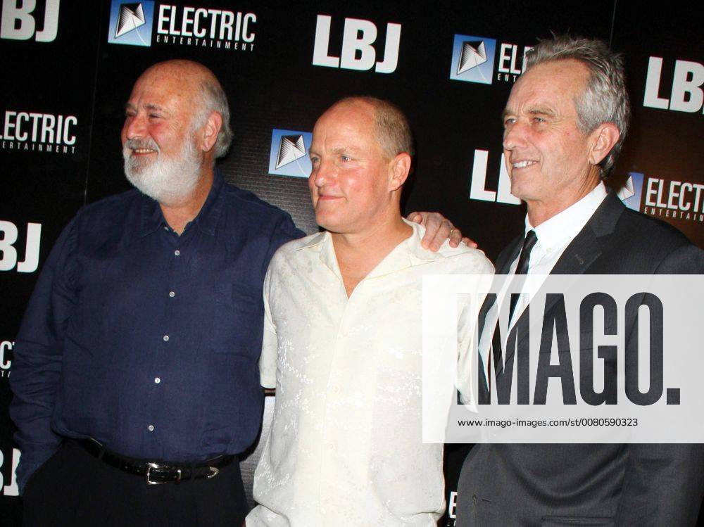 Los Angeles, CA, U.S. - 24 October 2017 - Los Angeles, California - Director Rob Reiner, Woody Harrelson, Robert F. Kennedy Jr.. â€oeLBJ†World Premiere held at ArcLight Hollywood in Los Angeles. Photo Credit: AdMedia Los Angeles U.S. - ZUMAa123 20171025_zaa_a123_039