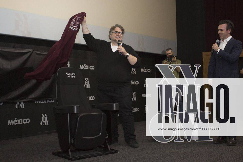 Mexican filmmaker Guillermo del Toro attends the International Film Festival of Morelia (FICM) in Morelia, capital of the state of Michoacan, Mexico, 25 October 2017. Guillermo del Toro presented today at the International Film Festival of Morelia (FICM) his new film, La forma del agua , which he described as his most optimistic work to date. Morelia International Film Festival (FICM) !ACHTUNG: NUR REDAKTIONELLE NUTZUNG!