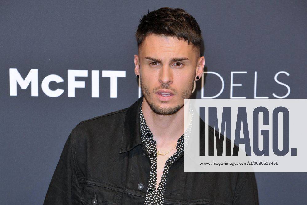 Baptiste Giabiconi Topmodel Arrival McFit Models Europe largest Award the sporty People with the New Body Award in Tempodrom in Berlin at 26 10 2017