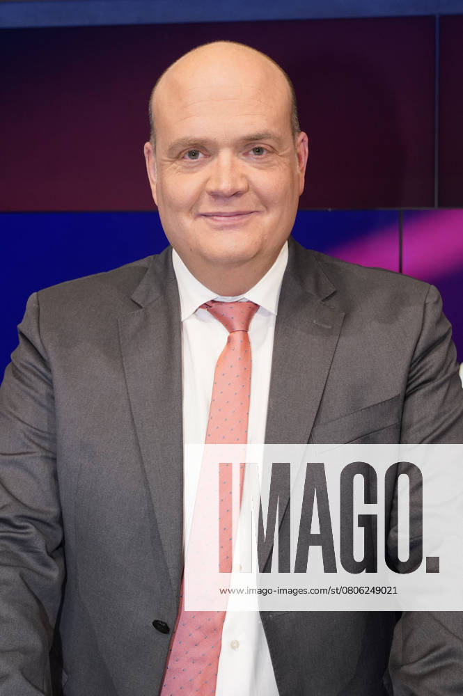Robin Alexander on the ARD talk show maischberger in Studio Berlin Adlershof Berlin, 04 03 2025 Foto:xT.xBartillax xFuturexImagex maischberger0403_5317