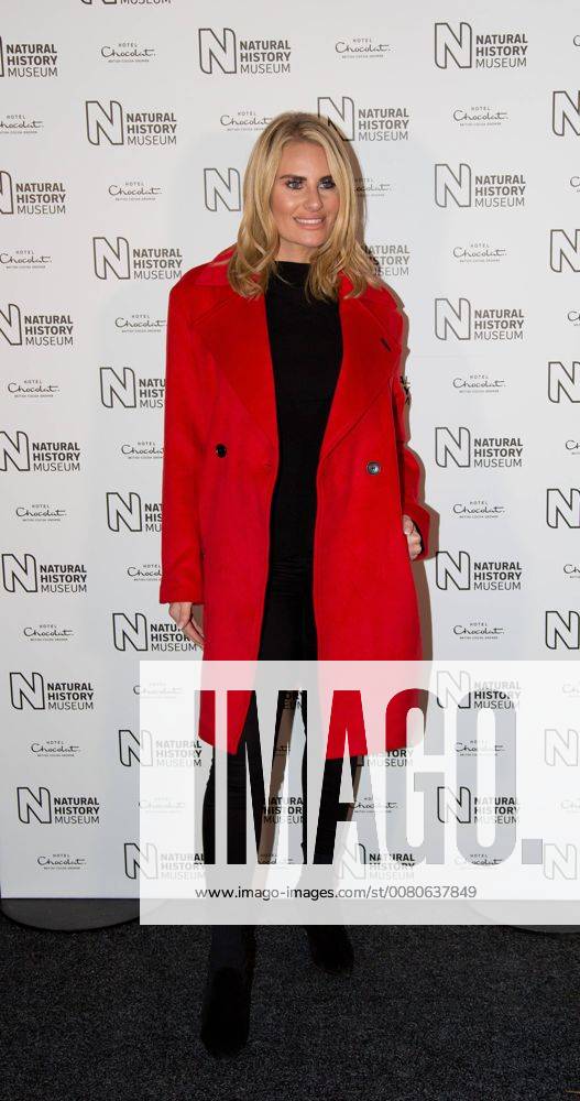 English reality TV star Danielle Armstrong attending London s Natural History Museum ice rink launch. OCTOBER 27th 2017 DFLx172516