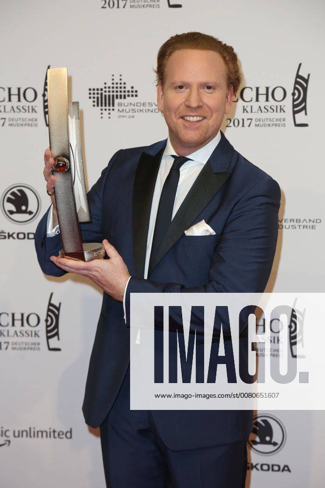 Hamburg Daniel Hope presents his Echo Echo Classical 2017 award Ceremony in the Elbphilharmonie in Hamburg at 29 10 2017