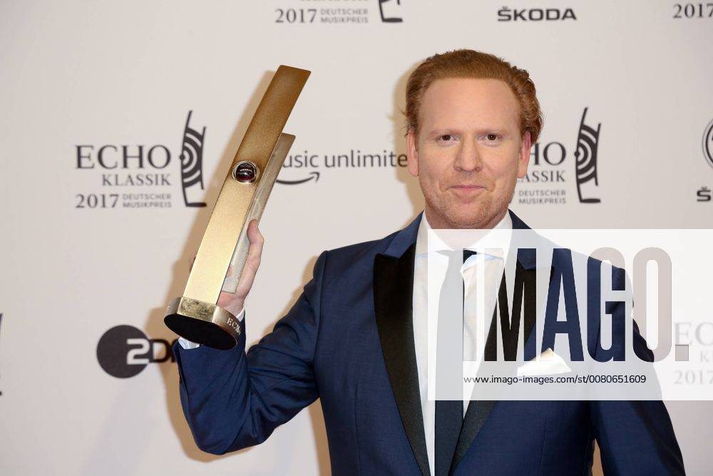 Hamburg Daniel Hope presents his Echo Echo Classical 2017 award Ceremony in the Elbphilharmonie in Hamburg at 29 10 2017