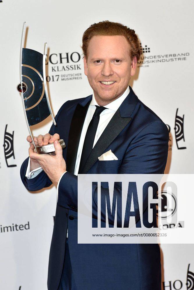 Prize winners Daniel Hope at the award Ceremony of Echo Classical at 29 10 2017 in Hamburg Echo Classical 2017 in Hamburg Preistraeger photo call