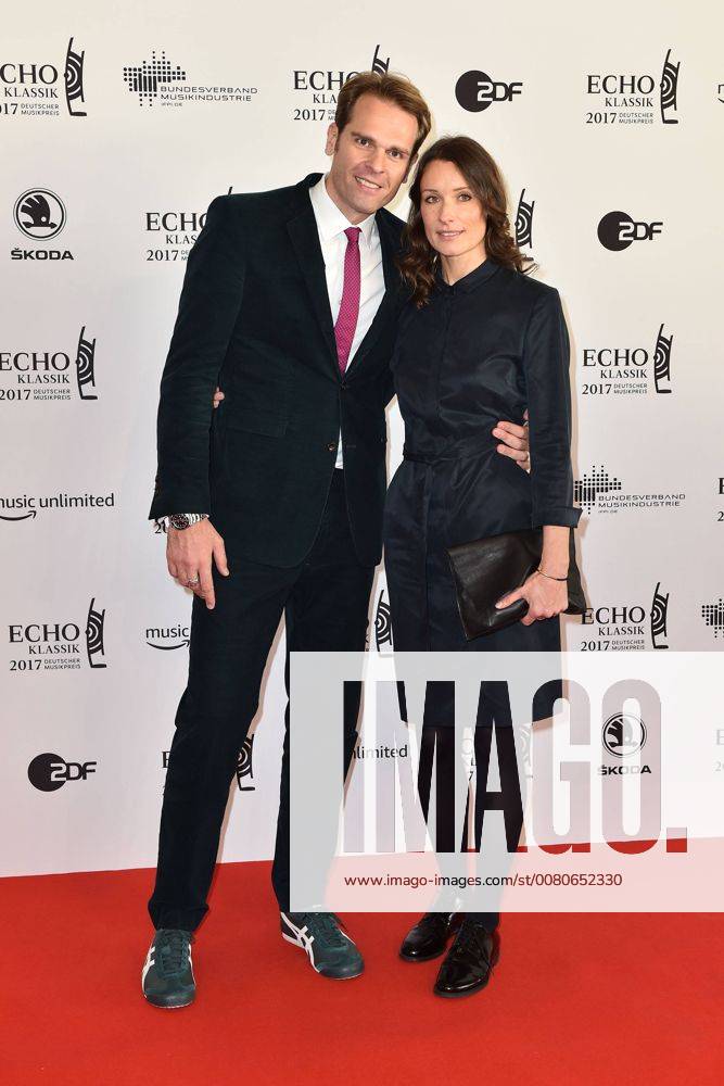 Florian press and Kathrin Kühnel at the award Ceremony of Echo Classical at 29 10 2017 in Hamburg Echo Classical 2017 in Hamburg