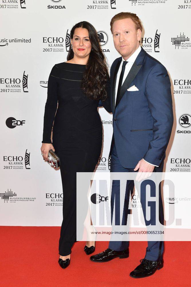 Daniel Hope and Silvana Kaiser at the award Ceremony of Echo Classical at 29 10 2017 in Hamburg Echo Classical 2017 in Hamburg