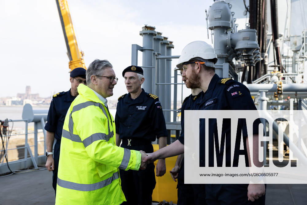 Prime Minister Keir Starmer visits Cammell Laird 06 03 2025. Birkenhead, United Kingdom. Prime Minister Keir Starmer visits Cammell Laird., Credit:Lauren Hurley Avalon United Kingdom, Birkenhead, Birkenhead, 10 Downing Street