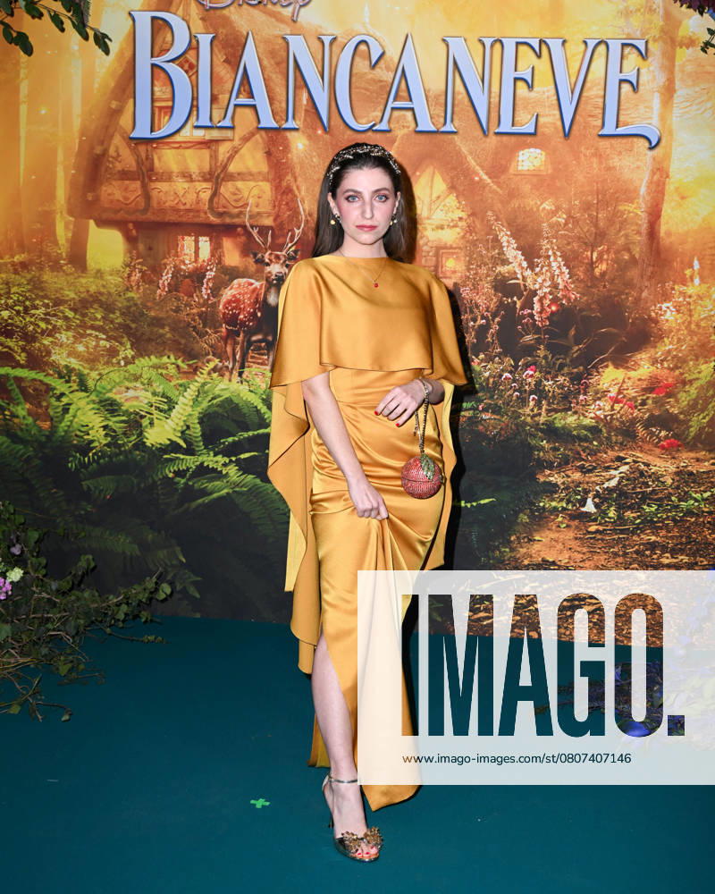 Milan, Photocall for the premiere of the Disney film Snow White Milan, Photocall for the premiere of the Disney film Snow White In the photo: Eleonora Segaluscio in Aerenica dress, Romantica bag, Loriblu shoes and Pandora necklace Milan