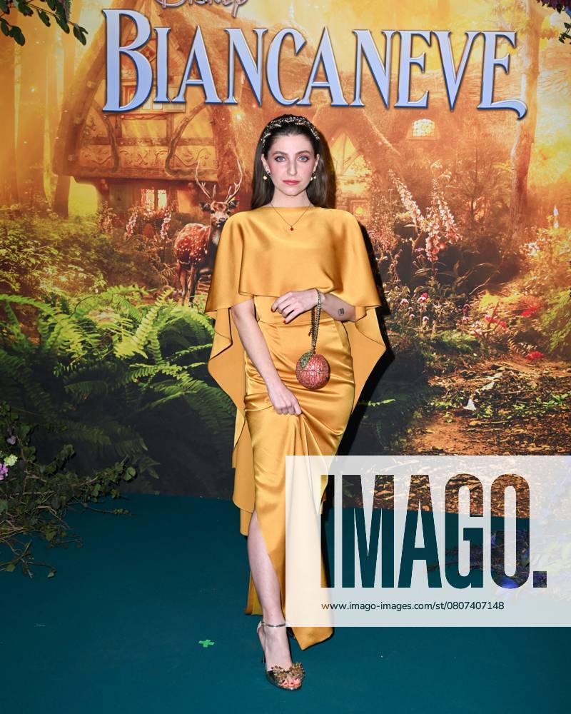 Milan, Photocall for the premiere of the Disney film Snow White Milan, Photocall for the premiere of the Disney film Snow White In the photo: Eleonora Segaluscio in Aerenica dress, Romantica bag, Loriblu shoes and Pandora necklace Milan