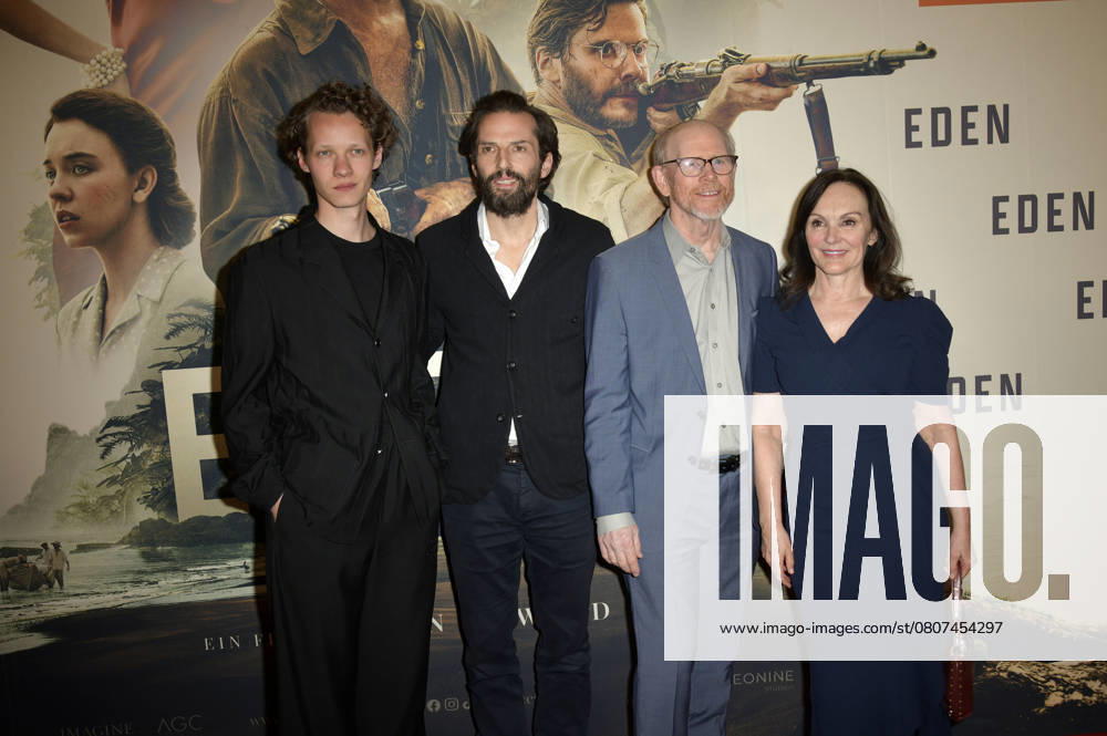Felix Kammerer, Quirin Berg, Ron Howard and Jasna Vavra at the special screening of the feature film Eden in the Astor Film Lounge Berlin, 20 03 2025 Foto:xM.xBehrensx xFuturexImagex eden_5368