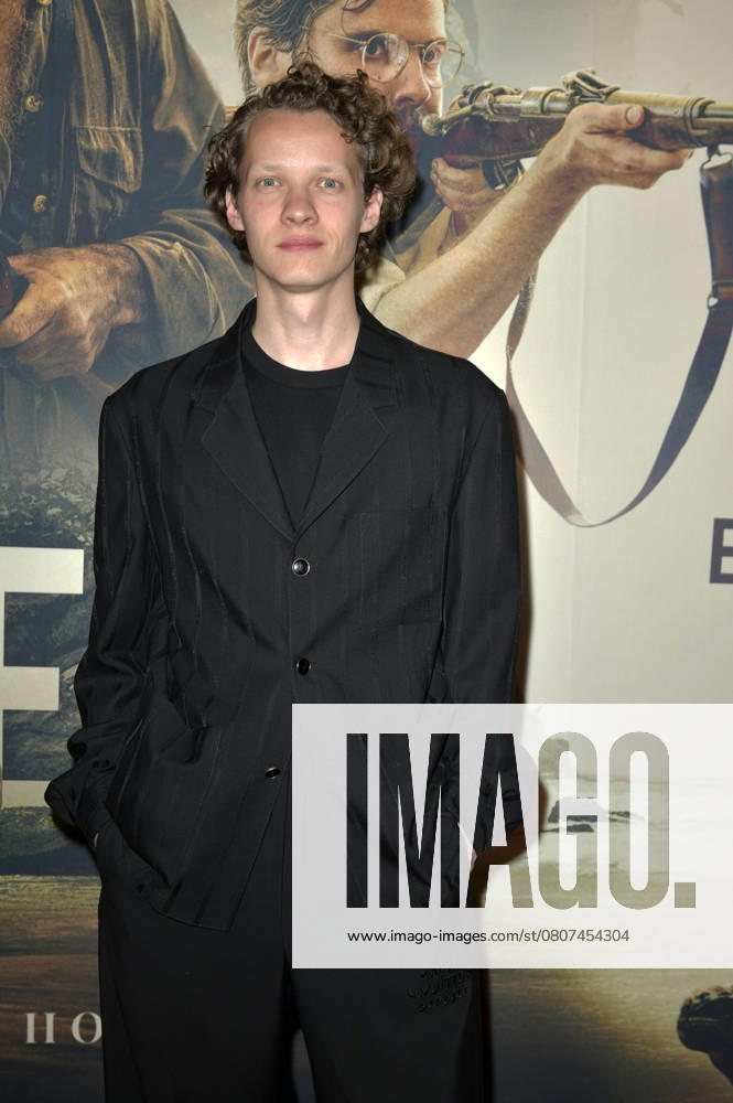 Felix Kammerer at the special screening of the movie Eden in the Astor Film Lounge Berlin, 20 03 2025 Foto:xM.xBehrensx xFuturexImagex eden_5375