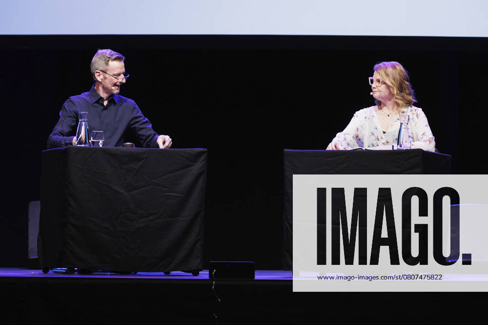Michael Kessler and Annette Frier at the lit Cologne 2025 event Remix Klappe, the sixth From Chlodwigplatz to Hollywood in the Stadthalle Köln, 21 03 2025 Foto:xK.xSchulzx xFuturexImagex remix_5306