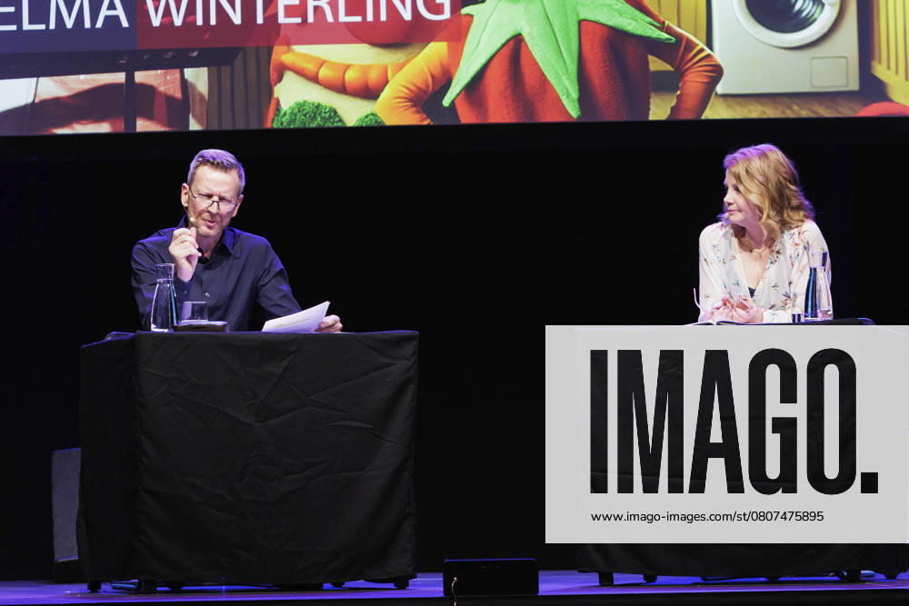 Michael Kessler and Annette Frier at the lit Cologne 2025 event Remix Klappe, the sixth From Chlodwigplatz to Hollywood in the Stadthalle Köln, 21 03 2025 Foto:xK.xSchulzx xFuturexImagex remix_5335